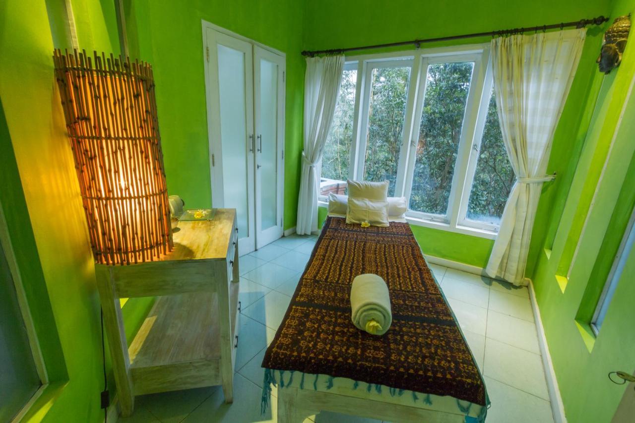 Отель Bali Eco Adventure And Retreat Center Тегаллаланг Экстерьер фото